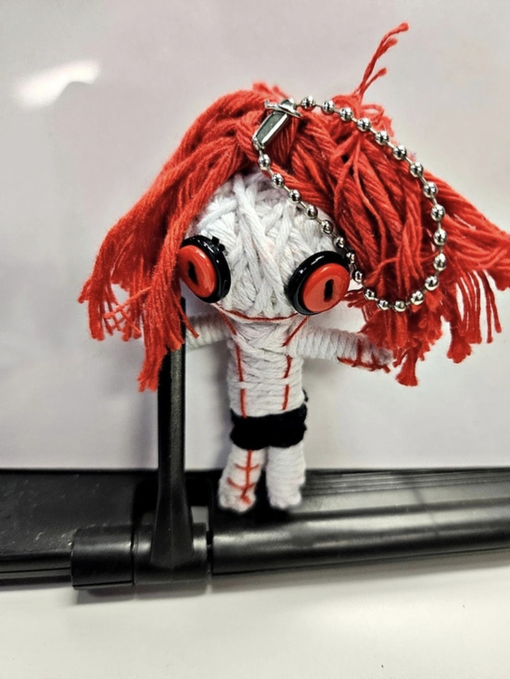 Watchover Voodoo Aka-Oni Handmade Yarn Figure Red & White